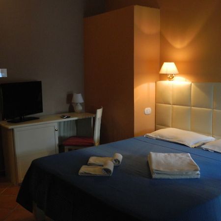 Hotel & Spa La Porta Del Mare Тропеа Екстериор снимка
